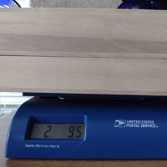 LAST set of 4 Vintage Bohemian Czech Stunning CHAMPAGNE flutes. Blue/Clear - Picture 14 of 14